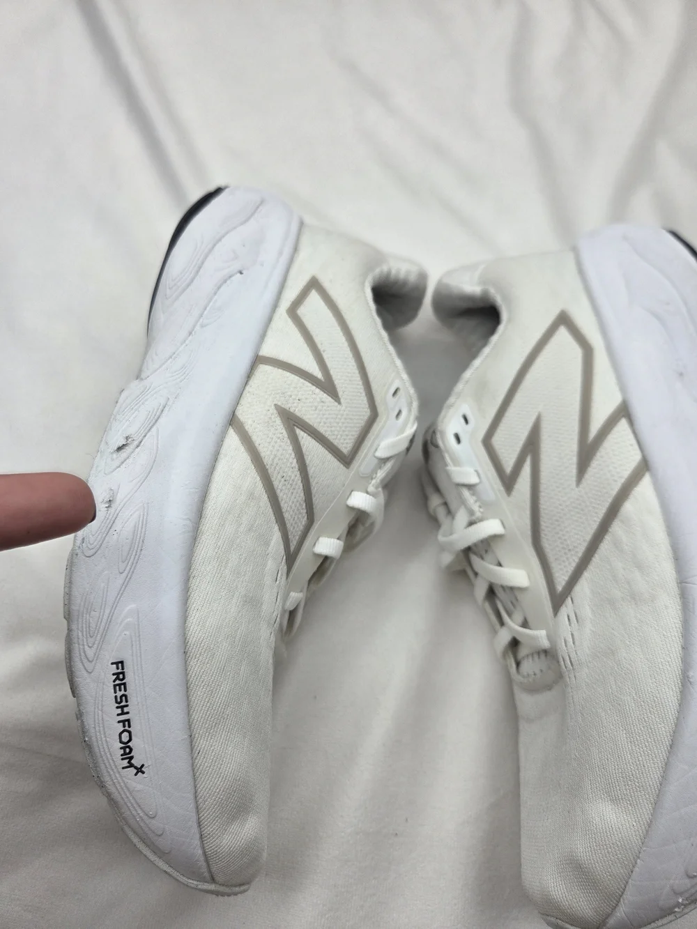 New Balance Fresh Foam X 1080v14 Women’s 8.5 White Gold Running Shoes